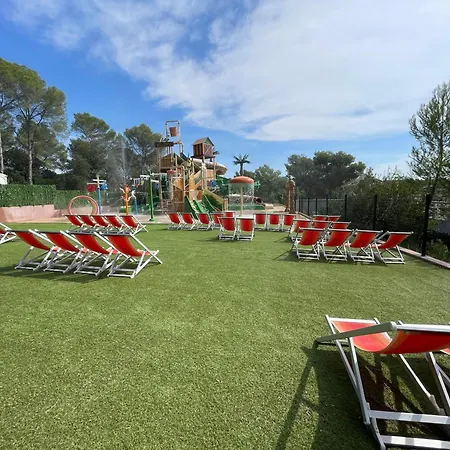 Frantheor 5 Etoiles Campsite 5*